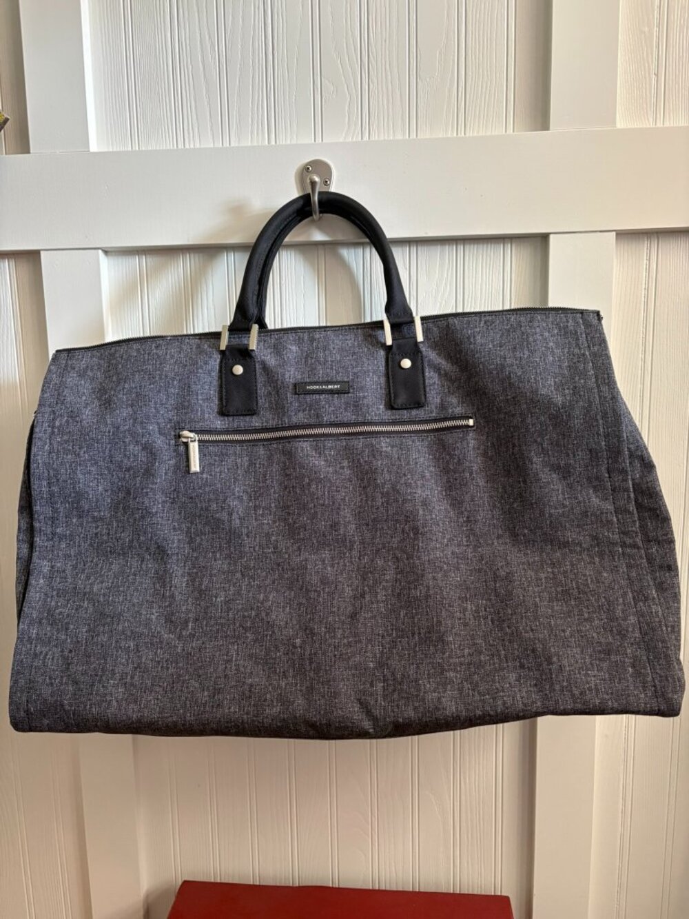 NWOT, Hook & Albert gray canvas travel bag/garment bag
